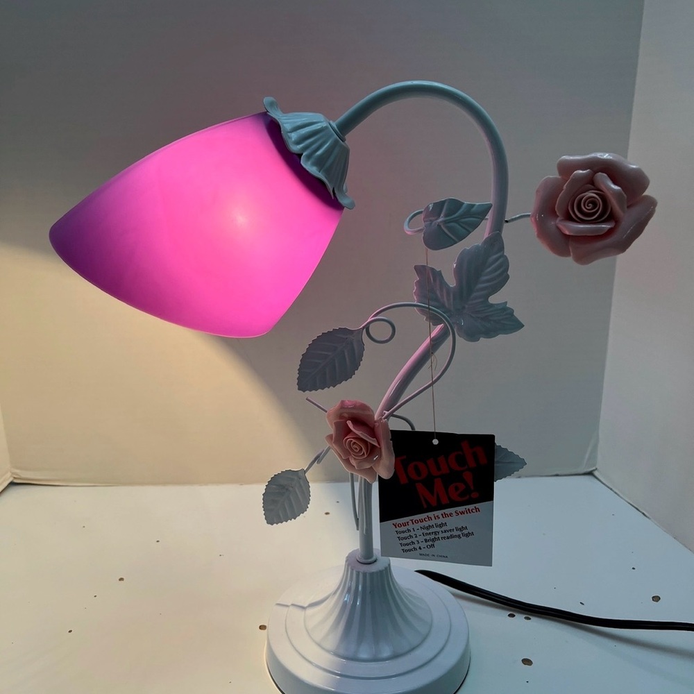 Purple / Dark Pink Floral Touch Lamp